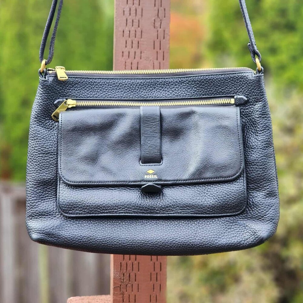 Fossil Kinley Black Leather Crossbody Purse